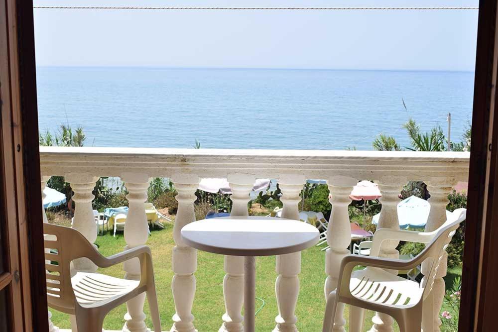 Sunset Bay Studios Agios Georgios  Exterior foto